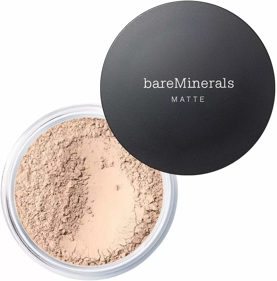 Ilustramos nessa imagem um pote da base BareMinerals Original Foundation Broad Spectrum SPF 15 ideal para peles claras