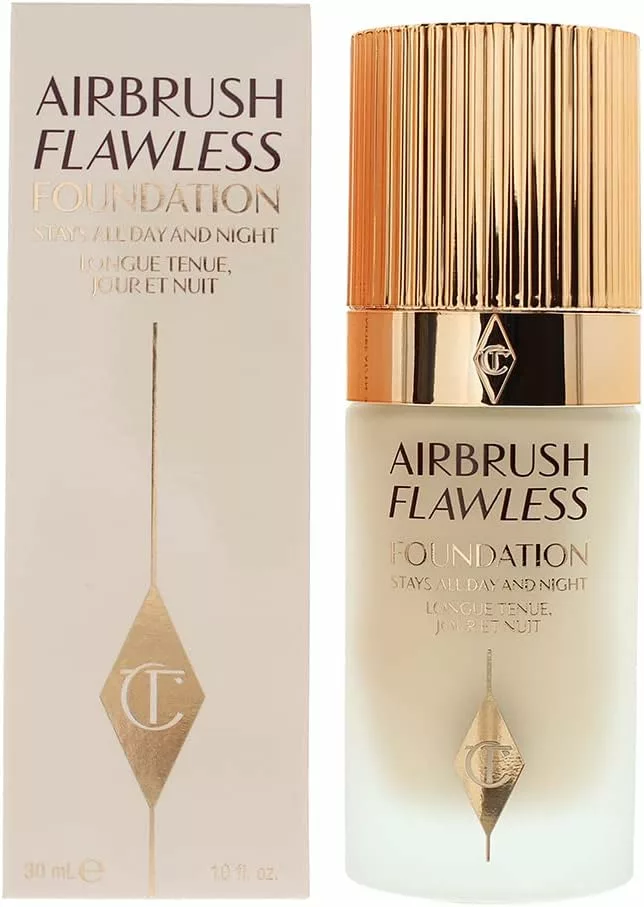 Base Charlotte Tilbury Airbrush Flawless Foundation