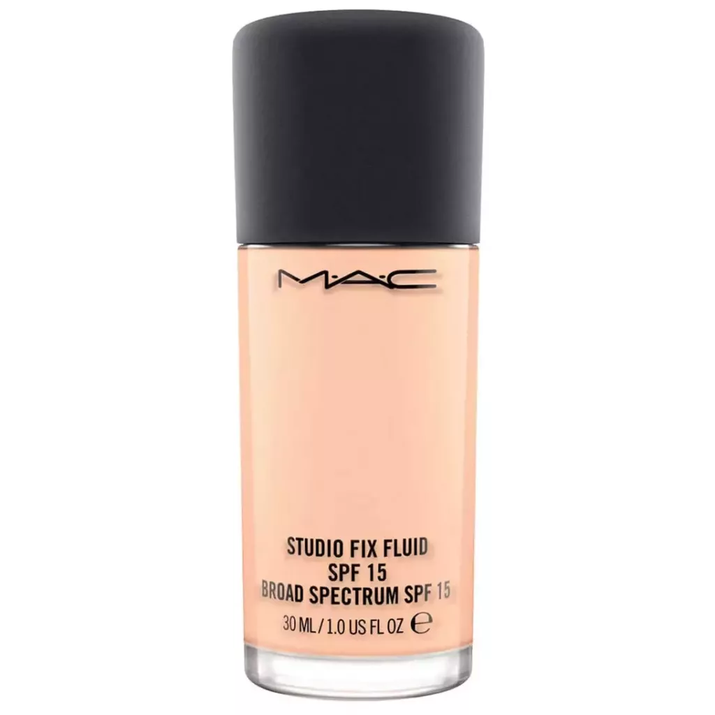 Ilustramos nessa imagem um frasco da base matte para pele MAC Studio Fix Fluid SPF 15